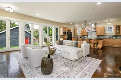 5726 Kirkwood Place N, Seattle, WA 98103 - Photo 10