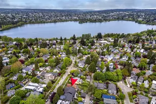 5726 Kirkwood Pl N, Seattle, WA 98103 - Photo 34
