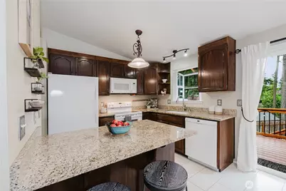 8616 Foster Grove Court NE, Bremerton, WA 98311 - Photo 10