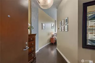 2720 3rd Ave, Seattle, WA 98121 - Photo 2