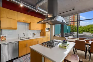 2720 3rd Ave, Seattle, WA 98121 - Photo 14
