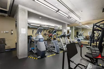 2720 3rd Avenue #509, Seattle, WA 98121 - Photo 26