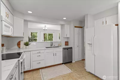 18214 Champions Drive, Arlington, WA 98223 - Photo 8