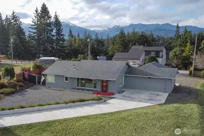 1720 W 8th Street, Port Angeles, WA 98363 - Photo 1