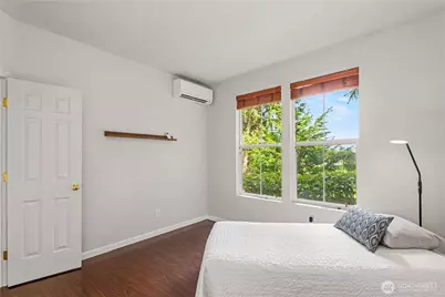 2160 Newport Way NW #6-1, Issaquah, WA 98027 - Photo 14