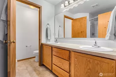 18211 58th Street Ct E, Lake Tapps, WA 98391 - Photo 12