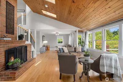 1718 292nd Place NE, Carnation, WA 98014 - Photo 6