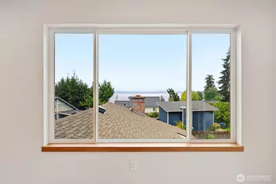 2417 Cedar Street E, Port Orchard, WA 98366 - Photo 32
