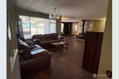 23 W Hale Avenue, Omak, WA 98841 - Photo 6