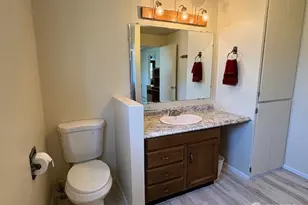 23 W Hale Ave, Omak, WA 98841 - Photo 18