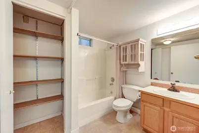 654 W Main Street, Monroe, WA 98272 - Photo 32