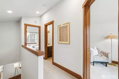 725 N 95th Street #B, Seattle, WA 98103 - Photo 14