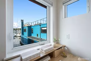 2466 Westlake Ave N, Seattle, WA 98109 - Photo 32