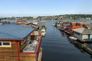 2466 Westlake Ave N, Seattle, WA 98109 - Photo 4