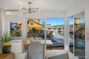 2466 Westlake Ave N, Seattle, WA 98109 - Photo 16