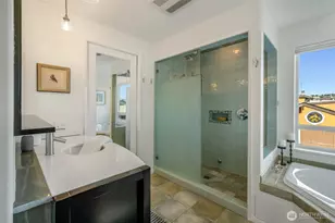 2466 Westlake Ave N, Seattle, WA 98109 - Photo 26