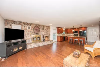 18816 51st Street E, Lake Tapps, WA 98391 - Photo 10