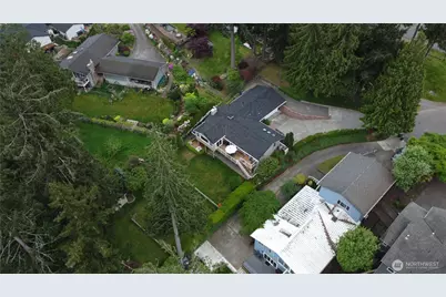 18816 51st Street E, Lake Tapps, WA 98391 - Photo 32