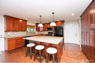 18816 51st Street E, Lake Tapps, WA 98391 - Photo 4