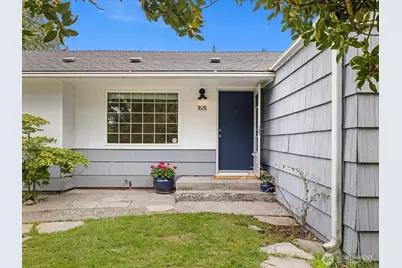 7631 201st Street SW, Edmonds, WA 98206 - Photo 4