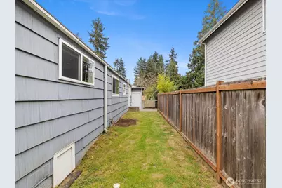 7631 201st Street SW, Edmonds, WA 98206 - Photo 34
