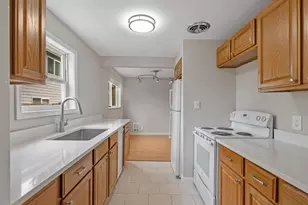 7631 201st St SW, Edmonds, WA 98206 - Photo 12