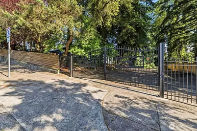 3834 S 19th Street, Tacoma, WA 98405 - Photo 12