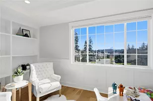 8402 121st Pl SE, Newcastle, WA 98056 - Photo 14