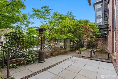 1620 Belmont Avenue #121, Seattle, WA 98122 - Photo 34