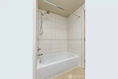 1620 Belmont Avenue #121, Seattle, WA 98122 - Photo 26