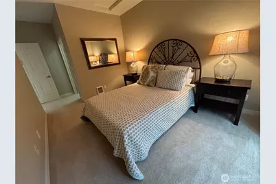 16275 NE 85th Street #414, Redmond, WA 98052 - Photo 18
