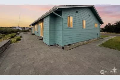 706 343rd Place, Ocean Park, WA 98640 - Photo 4