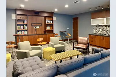 4547 8th Avenue NE #204, Seattle, WA 98105 - Photo 4