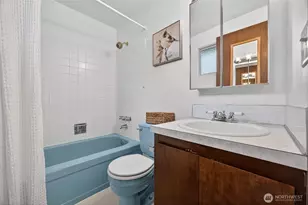 18754 130th Ave SE, Renton, WA 98058 - Photo 14