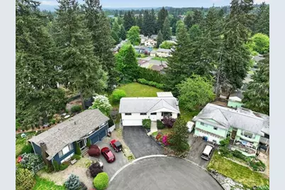 18754 130th Avenue SE, Renton, WA 98058 - Photo 30