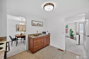 18754 130th Ave SE, Renton, WA 98058 - Photo 10