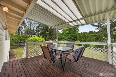 18754 130th Avenue SE, Renton, WA 98058 - Photo 24