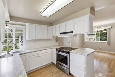 4710 118th Street NE, Marysville, WA 98271 - Photo 2