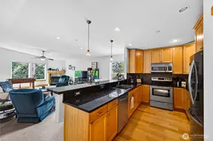 1109 29th St, Anacortes, WA 98221 - Photo 8
