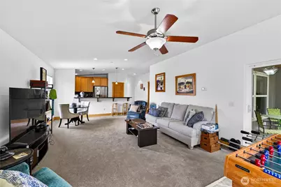 1109 29th Street #301, Anacortes, WA 98221 - Photo 12