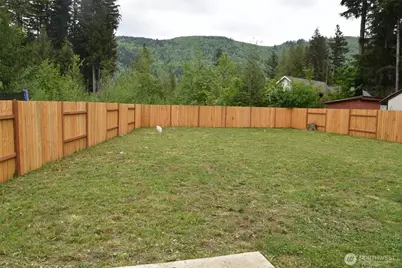 8452 Aspen Court, Maple Falls, WA 98266 - Photo 2