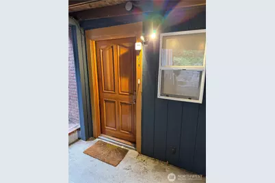 7321 Glenridge Way SW #B, Seattle, WA 98136 - Photo 1