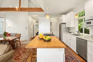 2511 E Roy St, Seattle, WA 98112 - Photo 12