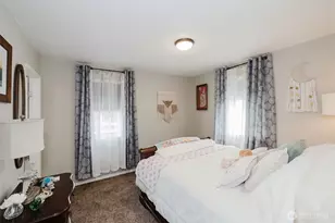 880 Hogan Ln, Bremerton, WA 98311 - Photo 16
