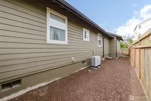 880 Hogan Ln, Bremerton, WA 98311 - Photo 38