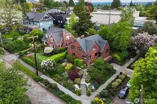1403 2nd Ave N, Seattle, WA 98109 - Photo 2