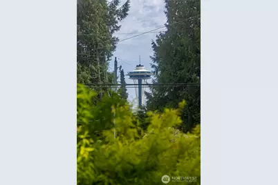 1403 2nd Avenue N, Seattle, WA 98109 - Photo 26
