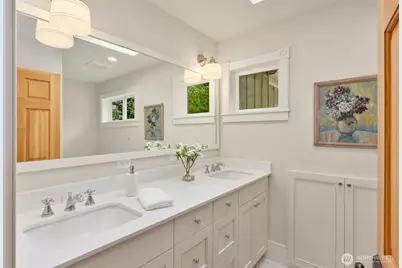 4080 Crystal Springs Drive NE, Bainbridge Island, WA 98110 - Photo 28