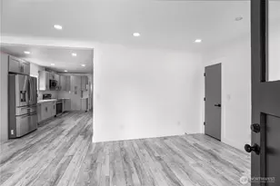 9402 Portland Ave E, Tacoma, WA 98445 - Photo 14