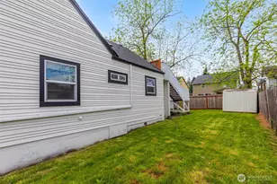 9402 Portland Ave E, Tacoma, WA 98445 - Photo 38
